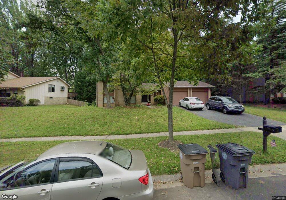 2517 Oakenshield Dr, Potomac, MD 20854 - photo 1