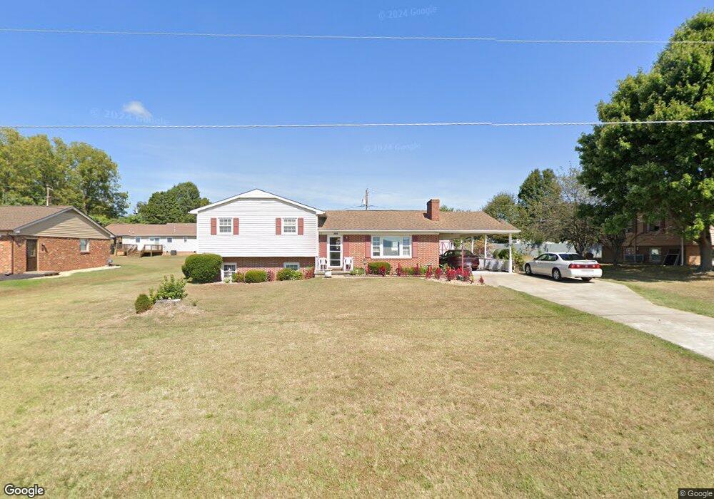 208 Wayne Ave, Stuarts Draft, VA 24477 - photo 1