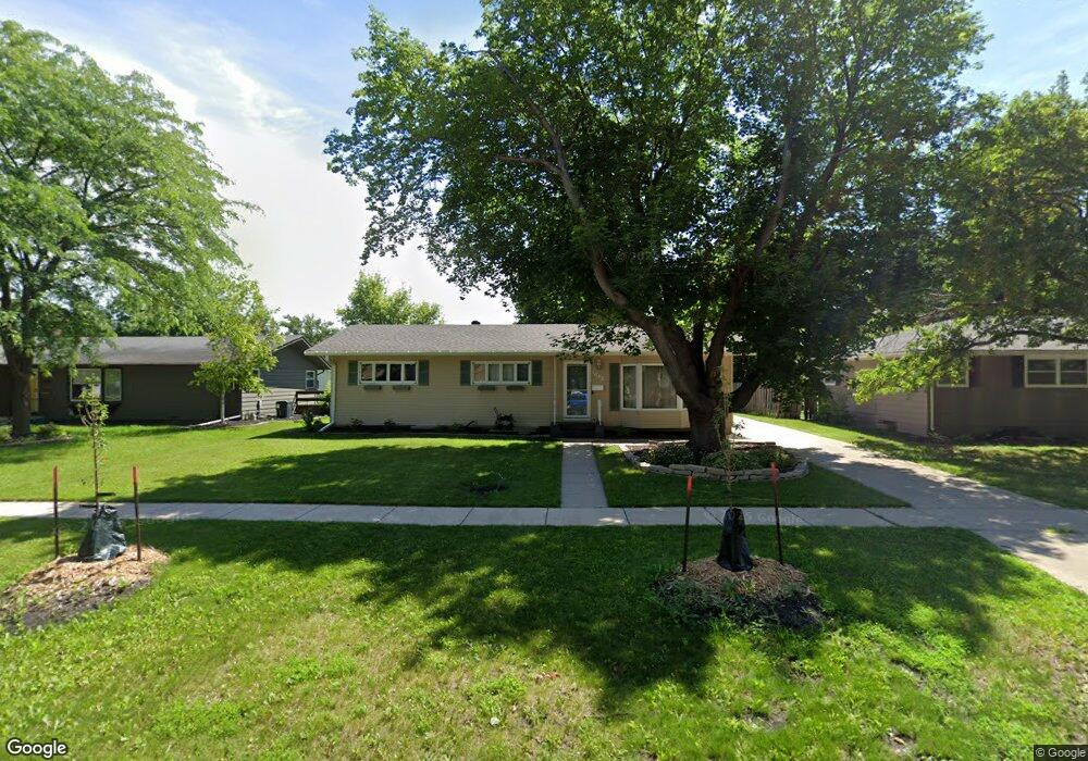 1842 17th St S, Fargo, ND 58103 - photo 1