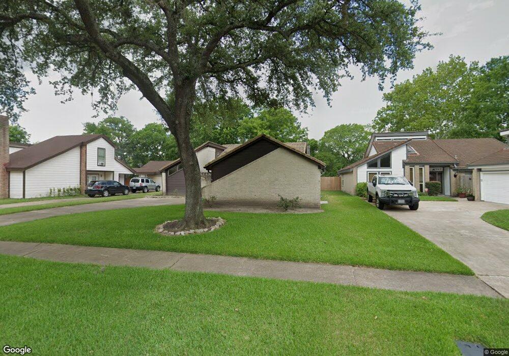 7639 Athlone Dr, Houston, TX 77088 - photo 1
