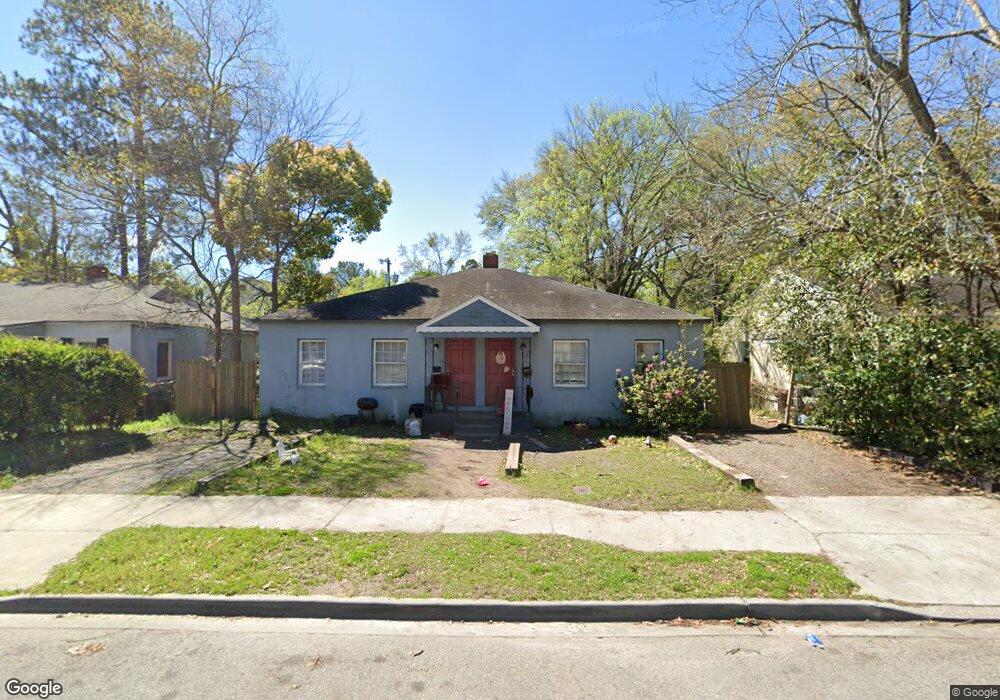 1111 E 54th St, Savannah, GA 31404 - photo 1