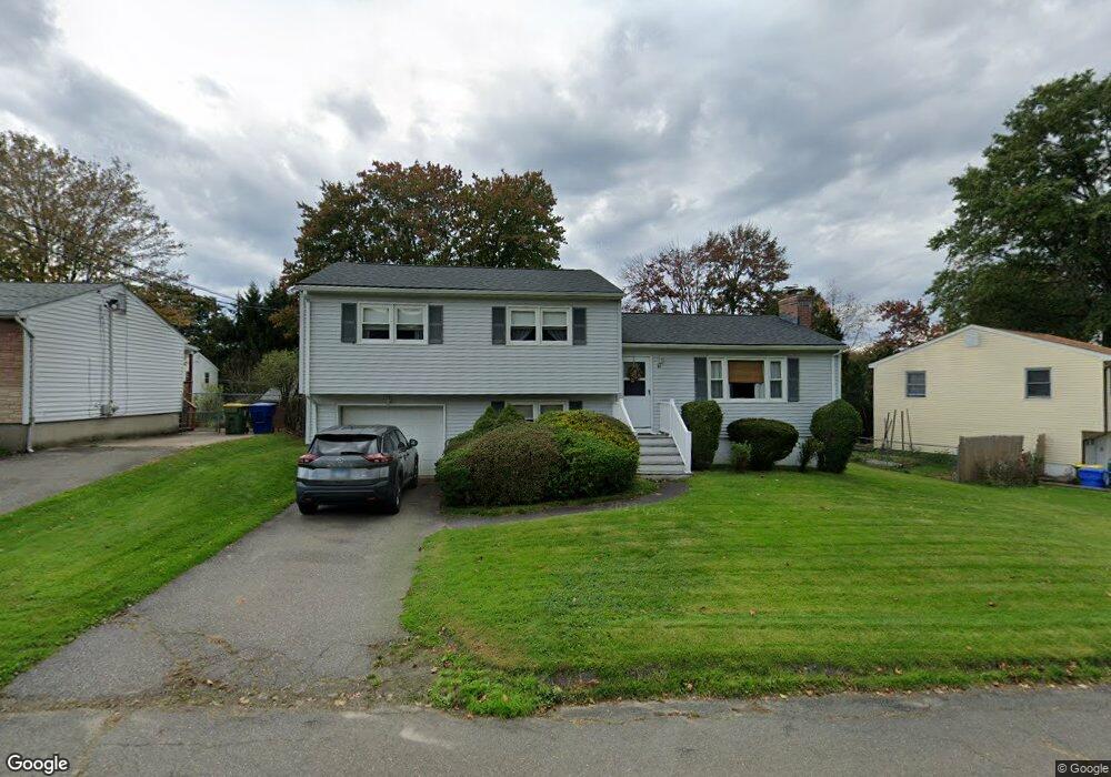 53 Greenview Dr, Waterbury, CT 06708 - photo 1