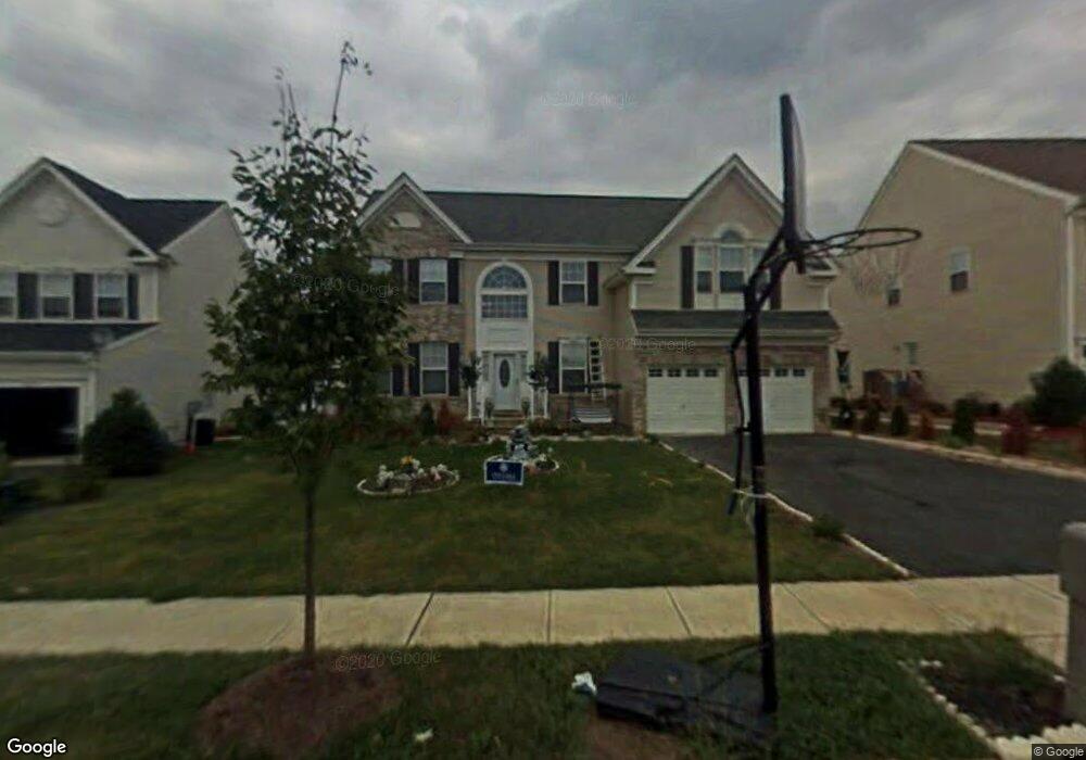 7433 Iron Dr, Macungie, PA 18062 - photo 1