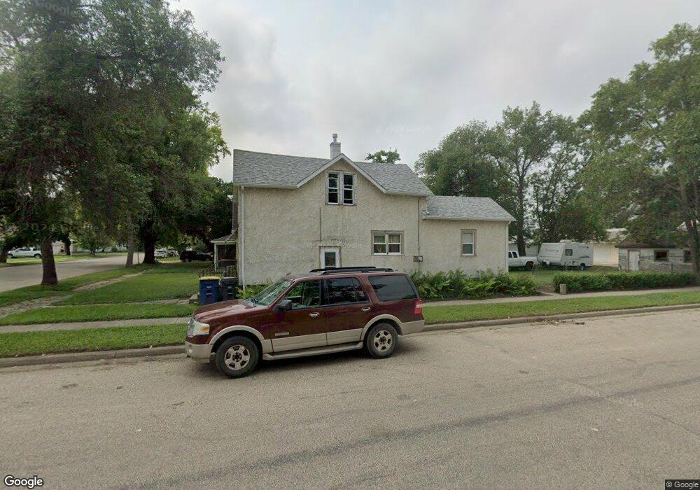 723 1st Ave N, Jamestown, ND 58401 - photo 1