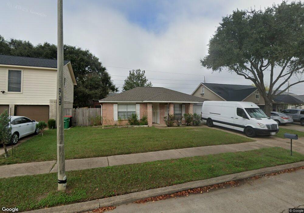 7611 Stamen Dr, Houston, TX 77041 - photo 1