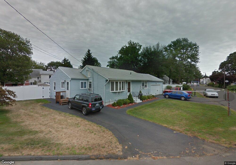 62 Great Circle Rd, West Haven, CT 06516 - photo 1