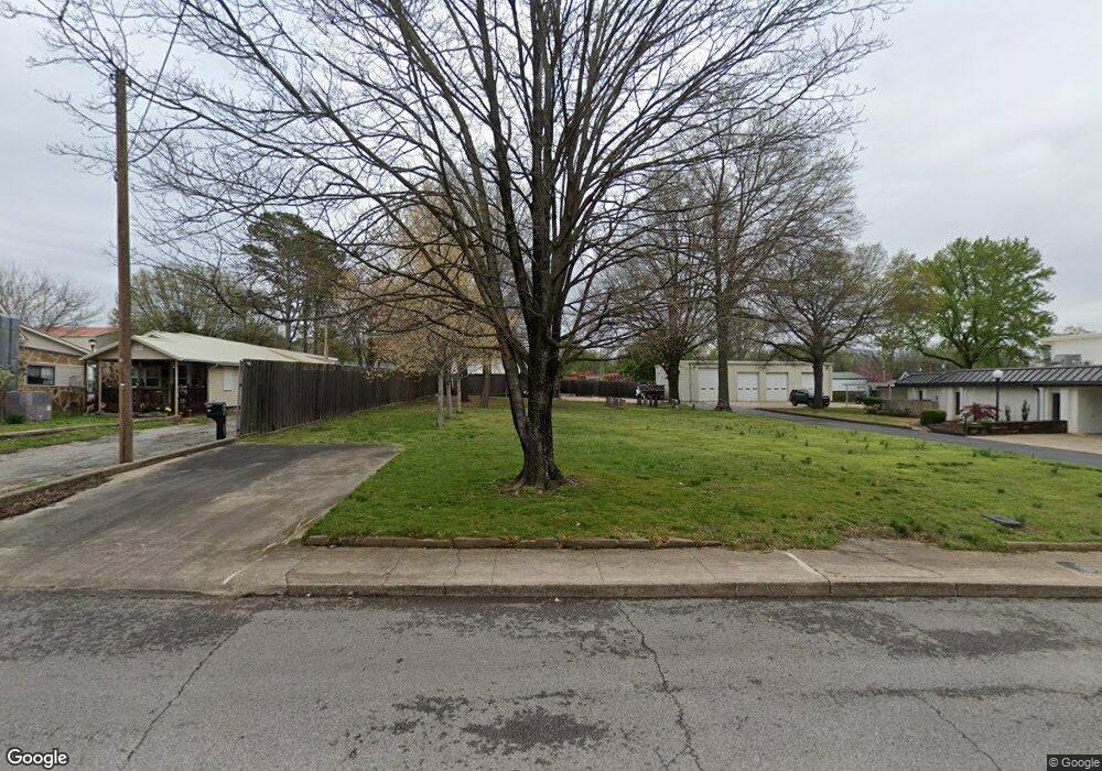 131 N Neal St, Prairie Grove, AR 72753 - photo 1