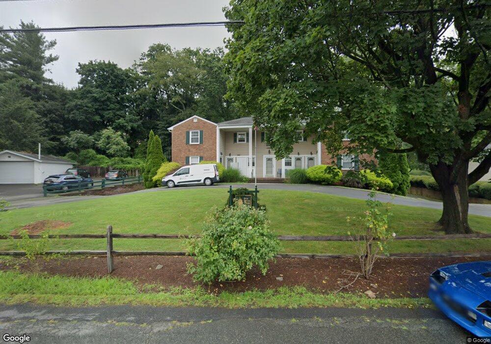 30 W St Apt 1, Bernardsville Boro, NJ 07924 - photo 1