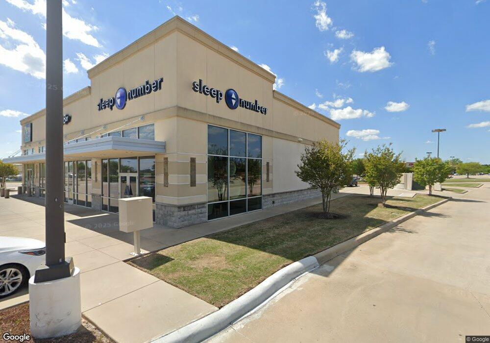 613 E North Creek Dr, Sherman, TX 75092 - photo 1