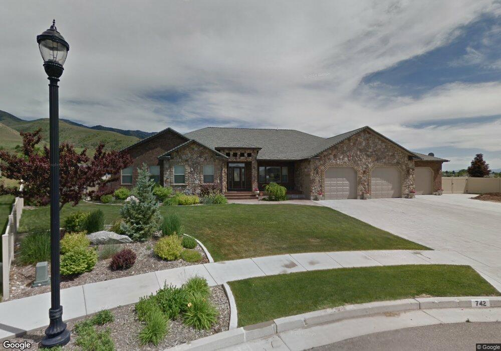 742 E 590 N, Smithfield, UT 84335 - photo 1