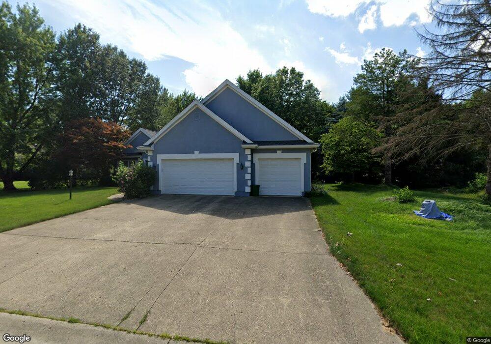 2216 Robinhood Ln, West Lafayette, IN 47906 - photo 1