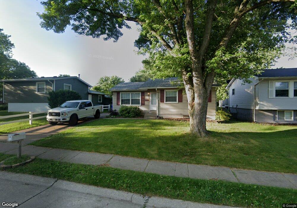 2707 W 59th St, Davenport, IA 52806 - photo 1