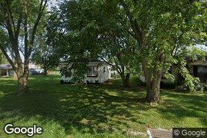 1951 Washington St, Carlyle, IL 62231