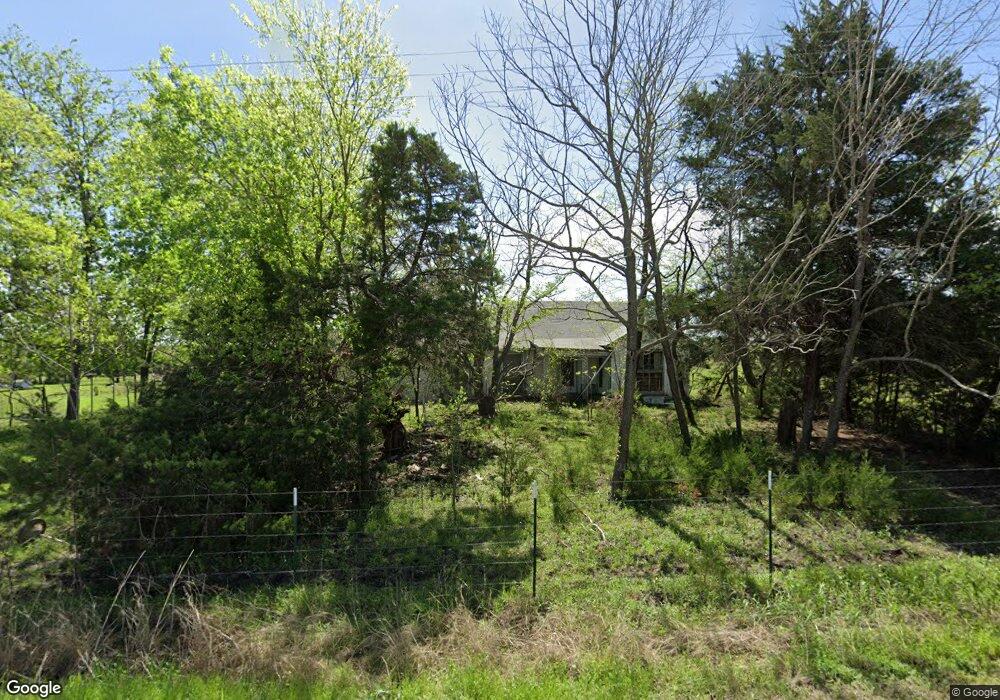 709 Hornik Rd, Ennis, TX 75119 - photo 1