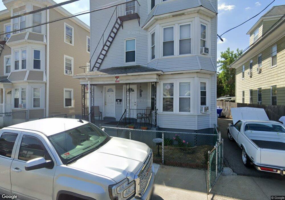 16 Alice St, Pawtucket, RI 02860 - photo 1