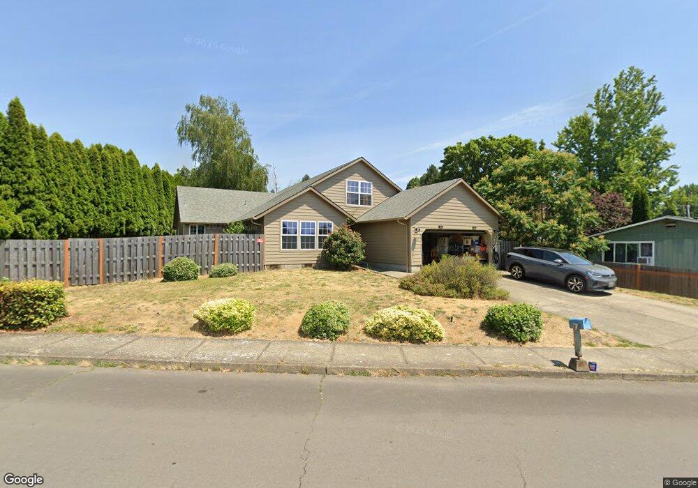 220 NW 1st St, Dundee, OR 97115 - photo 1