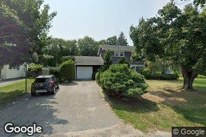 137 Tuts Ln, Jamesport, NY 11947