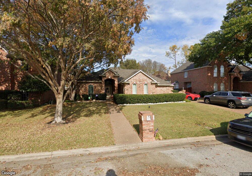 336 Cottonwood Ln, Hurst, TX 76054 - photo 1