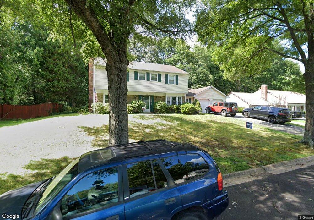 8704 Crystal Rock Ln, Laurel, MD 20708 - photo 1