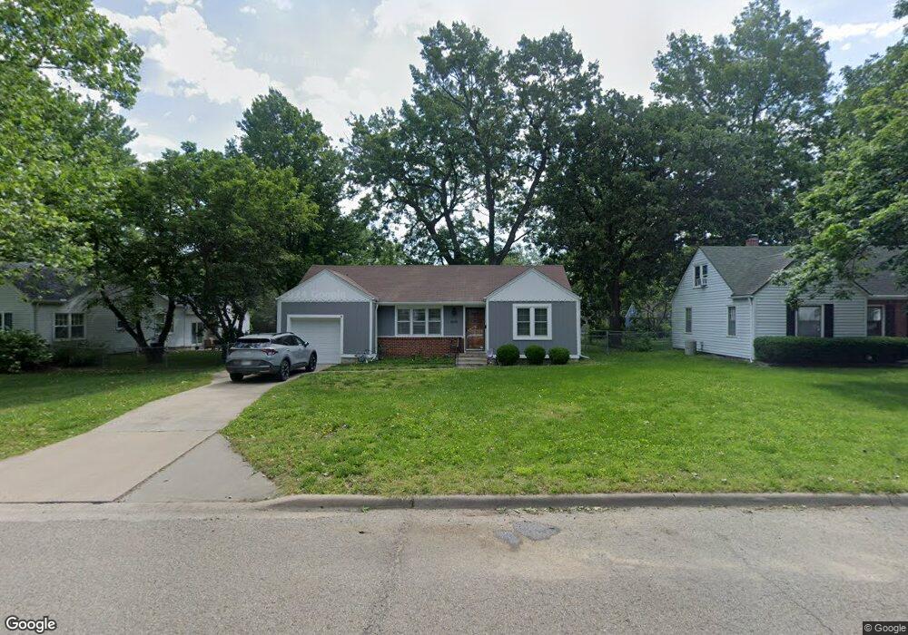 1808 SW Webster Ave, Topeka, KS 66604 - photo 1