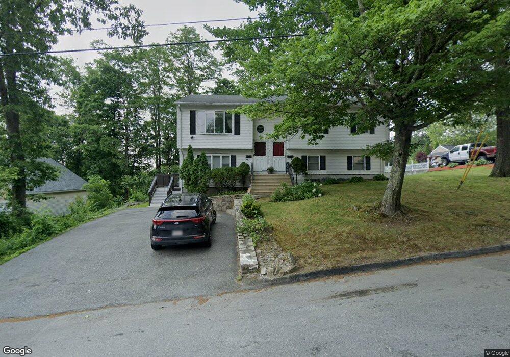 14 Arcadia St, Worcester, MA 01604 - photo 1