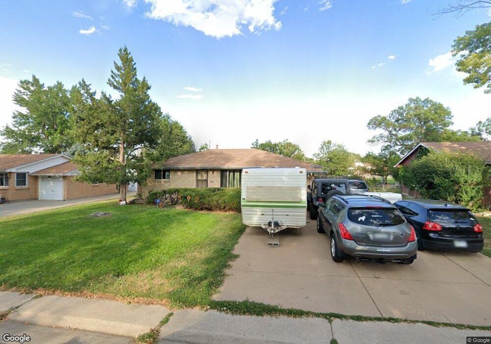 536 Kenton St, Aurora, CO 80010 - photo 1