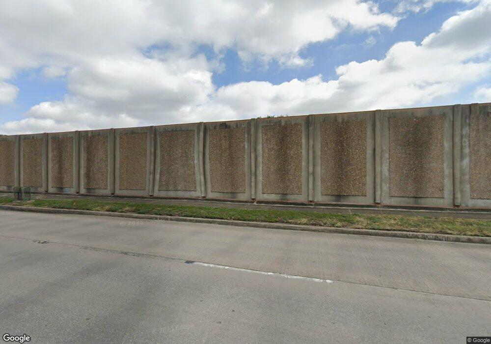 10326 Longmont Dr unit 47, Houston, TX 77042 - photo 1