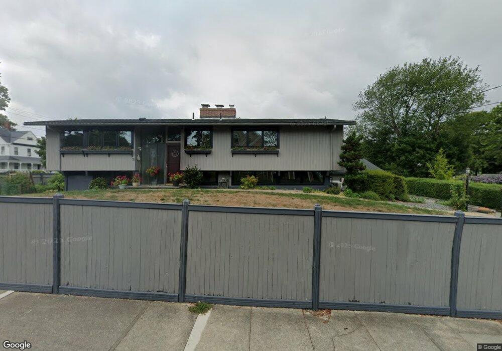 85 Caswell St, Narragansett, RI 02882 - photo 1