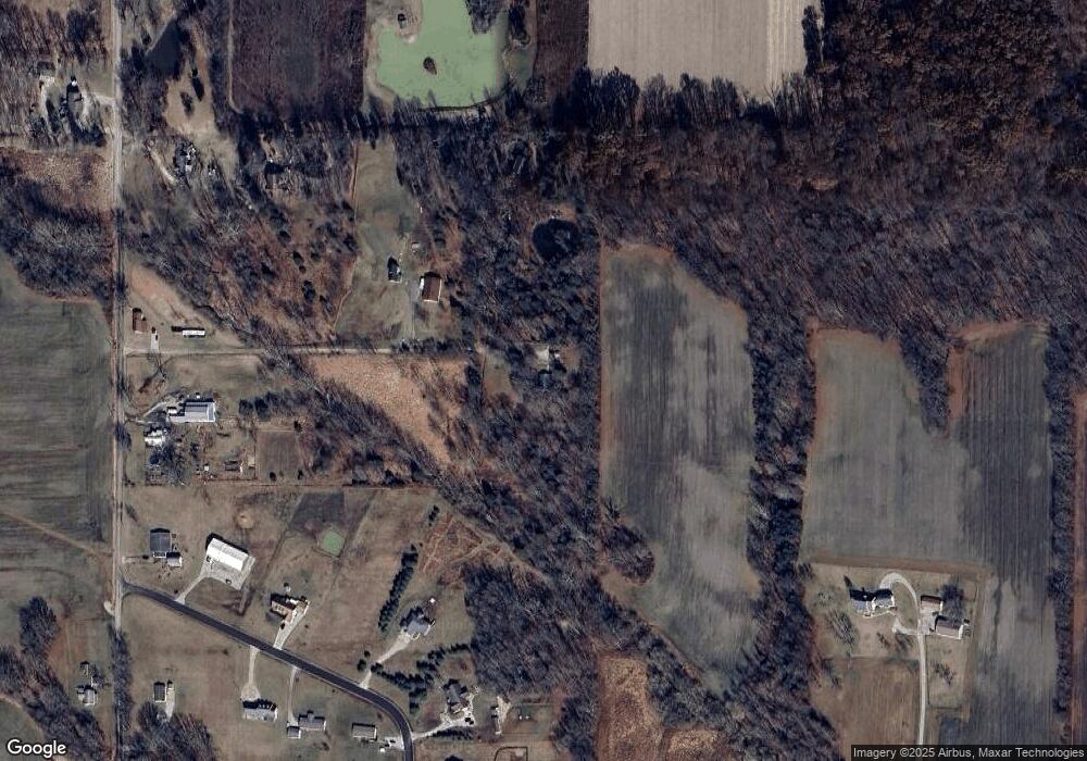 5865 S 550 W, Columbus, IN 47201 - photo 1