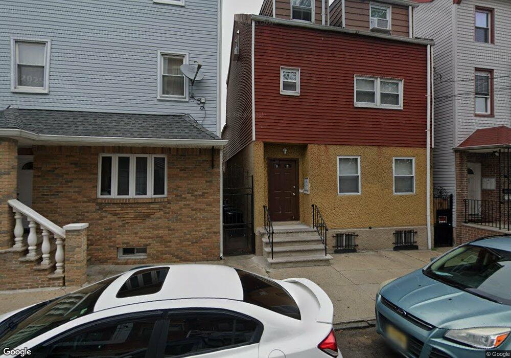 87 Walnut St, Newark, NJ 07102 - photo 1