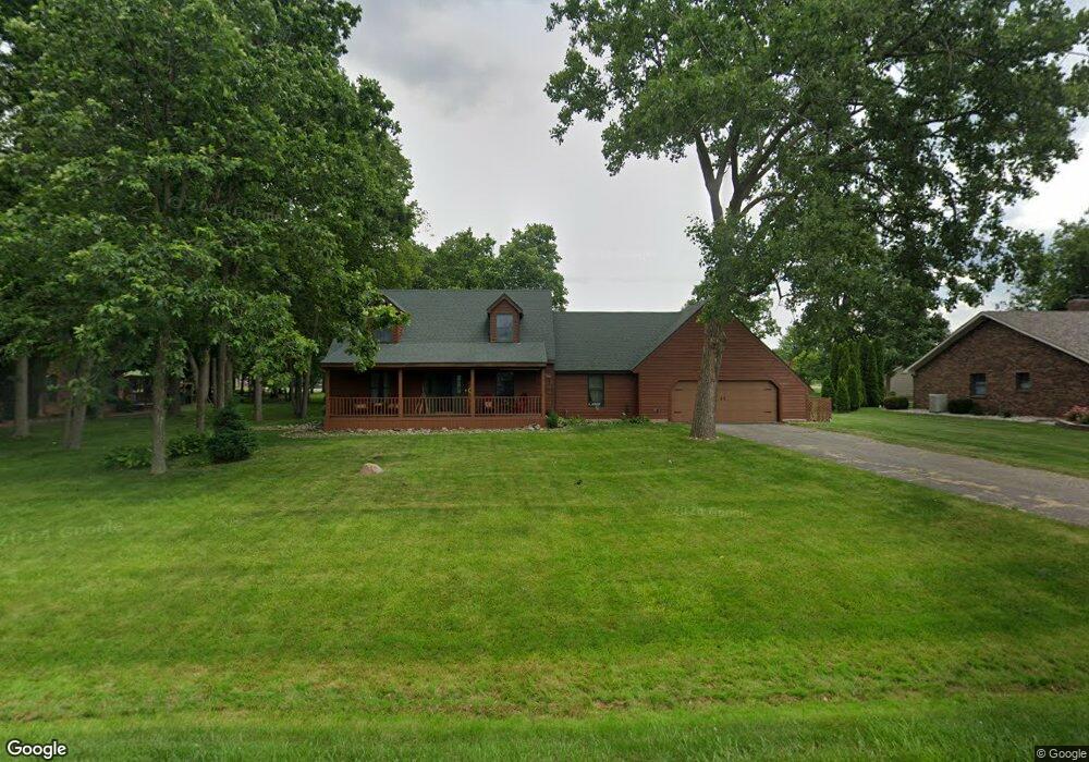 2108 Evergreen Ct, Owosso, MI 48867 - photo 1