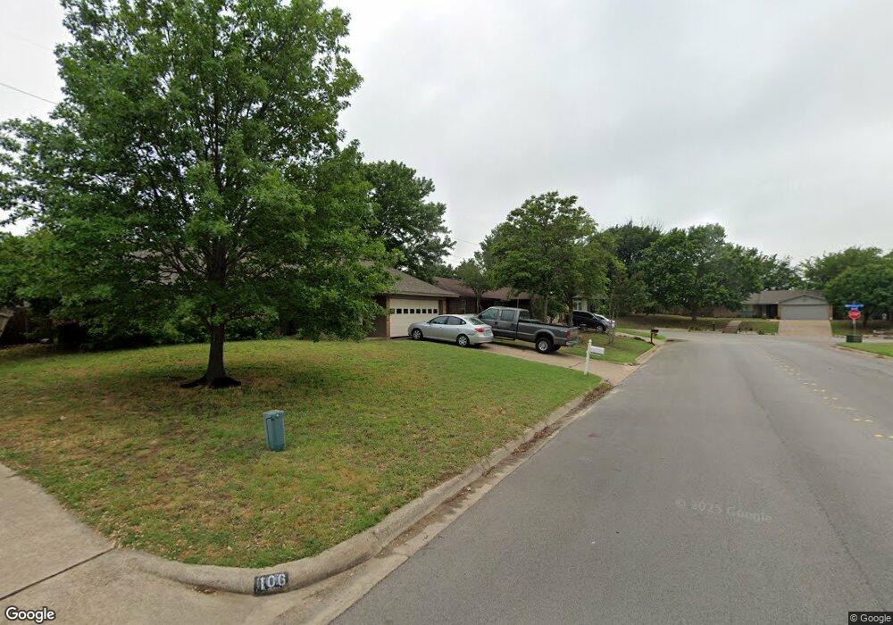 102 Guinevere Dr, Weatherford, TX 76086 - photo 1