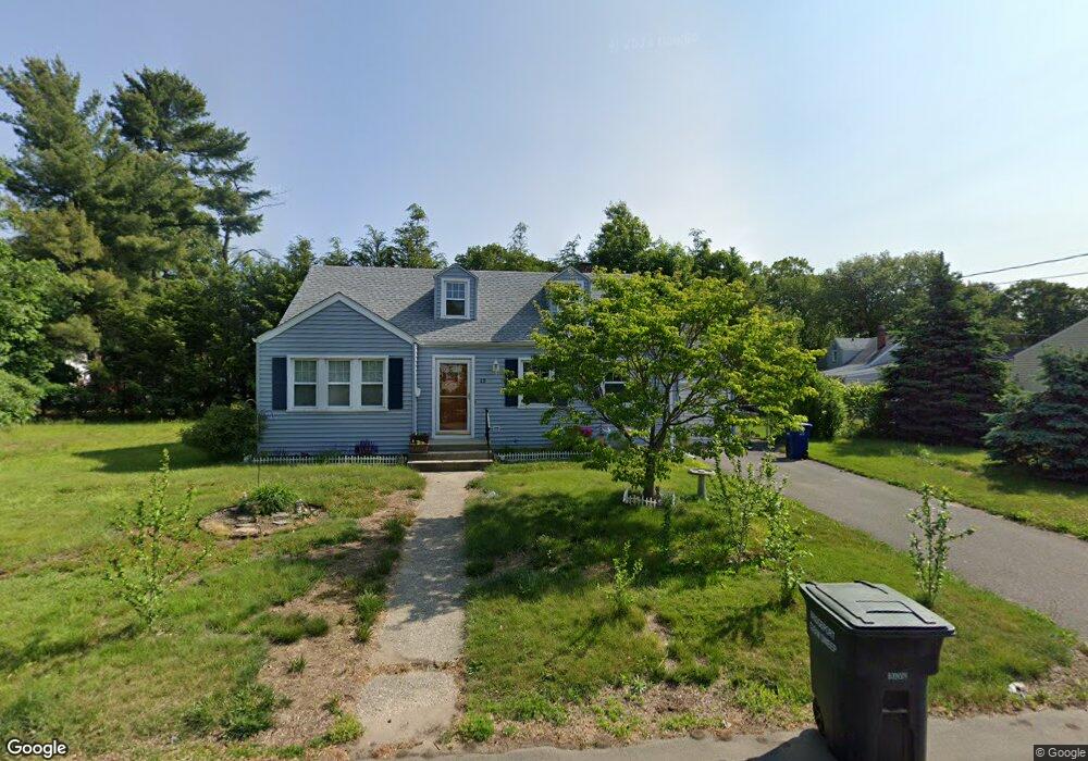 15 Nutmeg Rd, Bridgeport, CT 06610 - photo 1