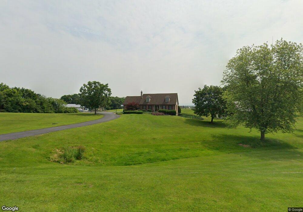 899 Strock Dr, Chambersburg, PA 17202 - photo 1