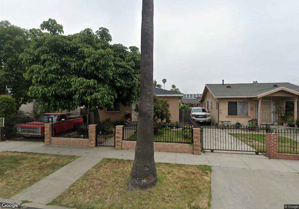 10016 S Freeman Ave, Inglewood, CA 90304 - photo 1