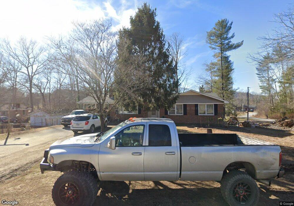 144 Atwood Dr, Hendersonville, NC 28792 - photo 1