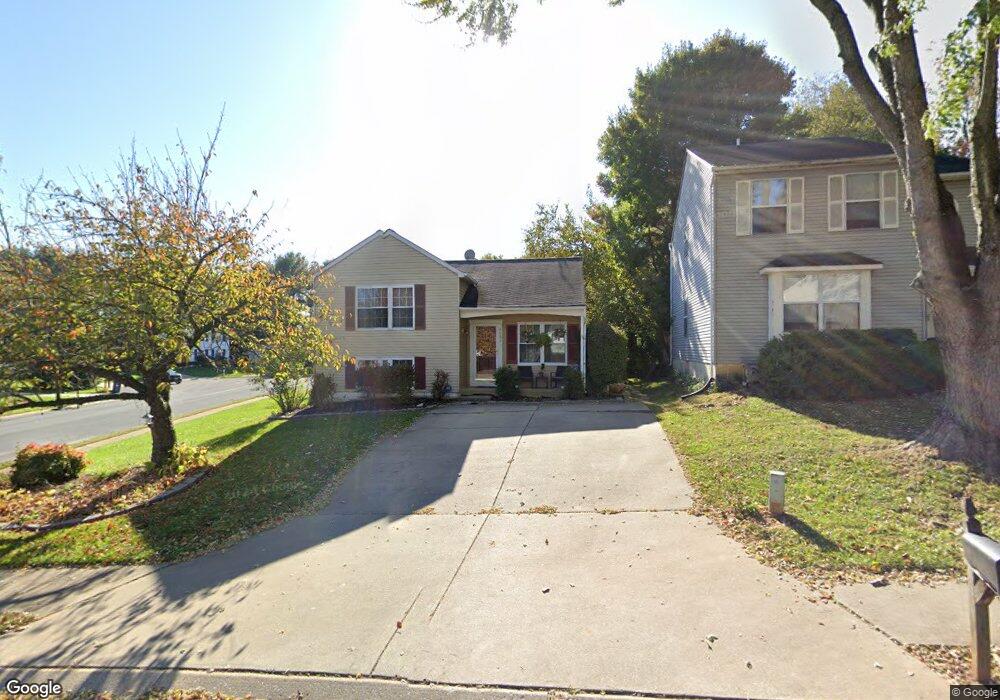 1031 Berkley Dr, Sykesville, MD 21784 - photo 1