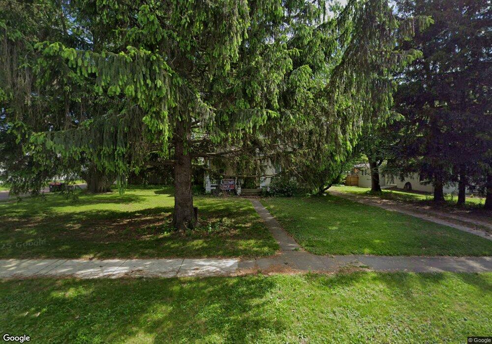 205 3rd St, Lincoln, IL 62656 - photo 1