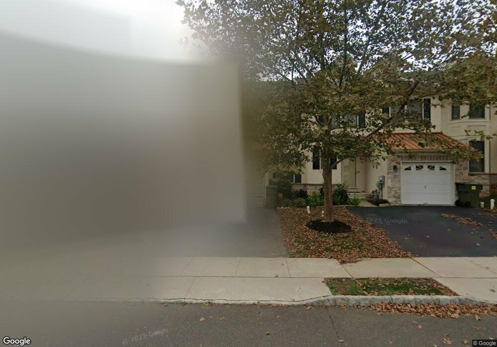 105 Cricket Dr, Conshohocken, PA 19428 - photo 1