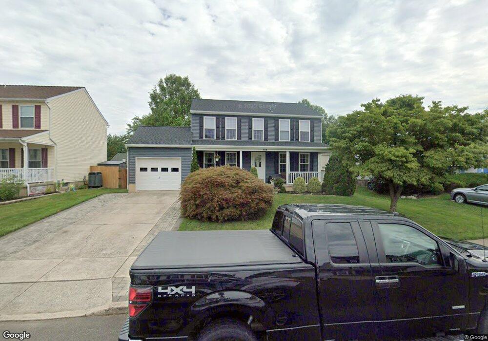 412 Justice Ln, Morrisville, PA 19067 - photo 1