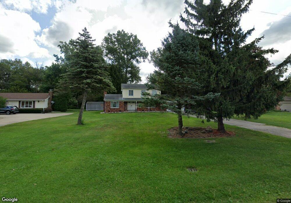 14596 Grafton Rd, Carleton, MI 48117 - photo 1