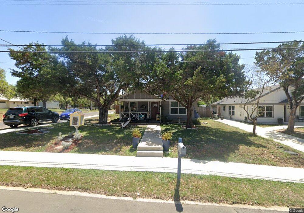 1401 Hillyer St, San Marcos, TX 78666 - photo 1