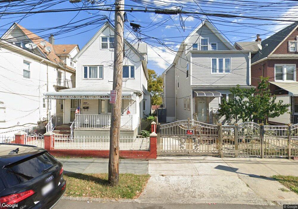 10951 Guy R Brewer Blvd unit 2Fl, Jamaica, NY 11433 - photo 1