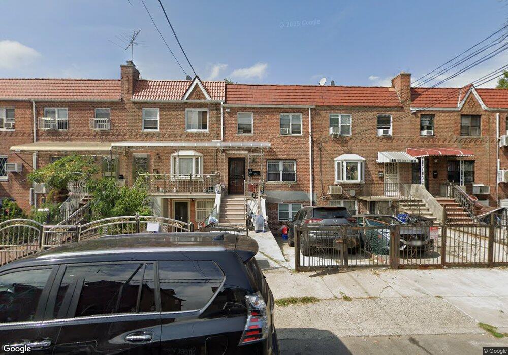 5732 Lawrence St, Flushing, NY 11355 - photo 1