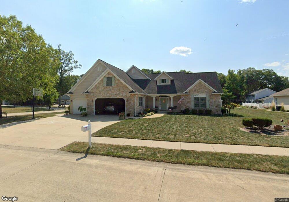 703 Aspen Dr, Effingham, IL 62401 - photo 1