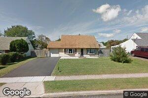105 Cobalt Cross Rd, Levittown, PA 19057