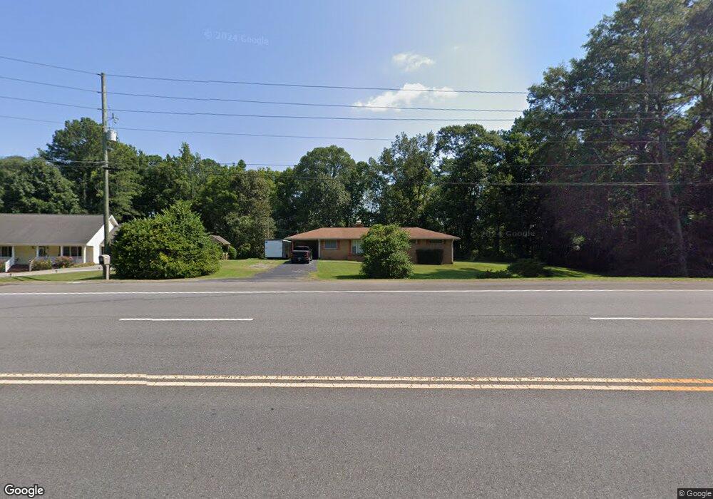 2413 Martin Luther King jr Blvd, Dalton, GA 30721 - photo 1