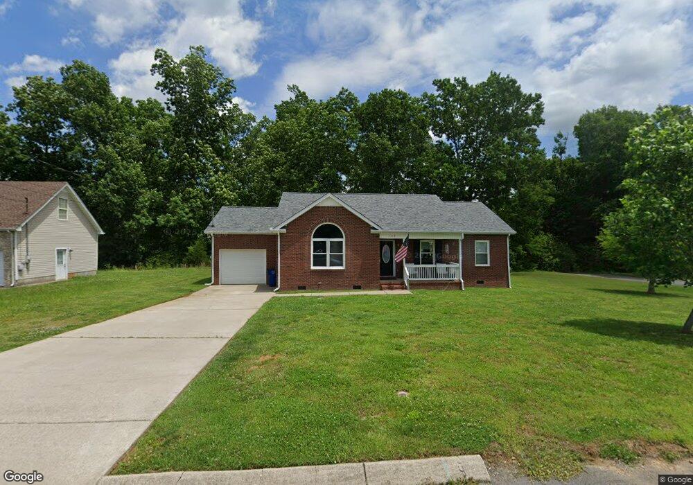 100 Pat Dr, Shelbyville, TN 37160 - photo 1