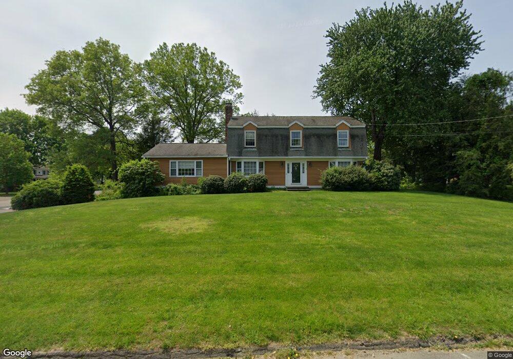 3 Fairchild Cir, Trumbull, CT 06611 - photo 1