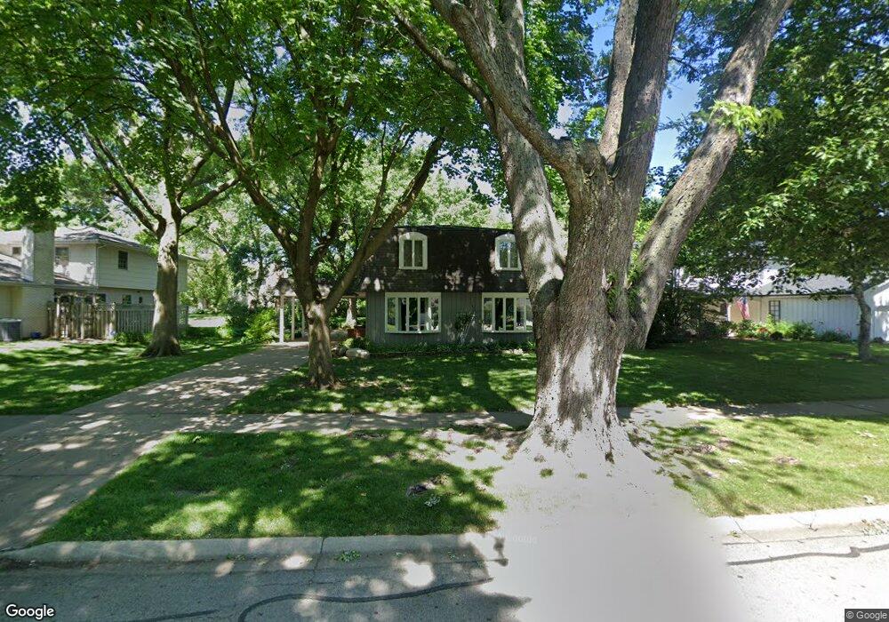 1569 Towhee Ln, Naperville, IL 60565 - photo 1